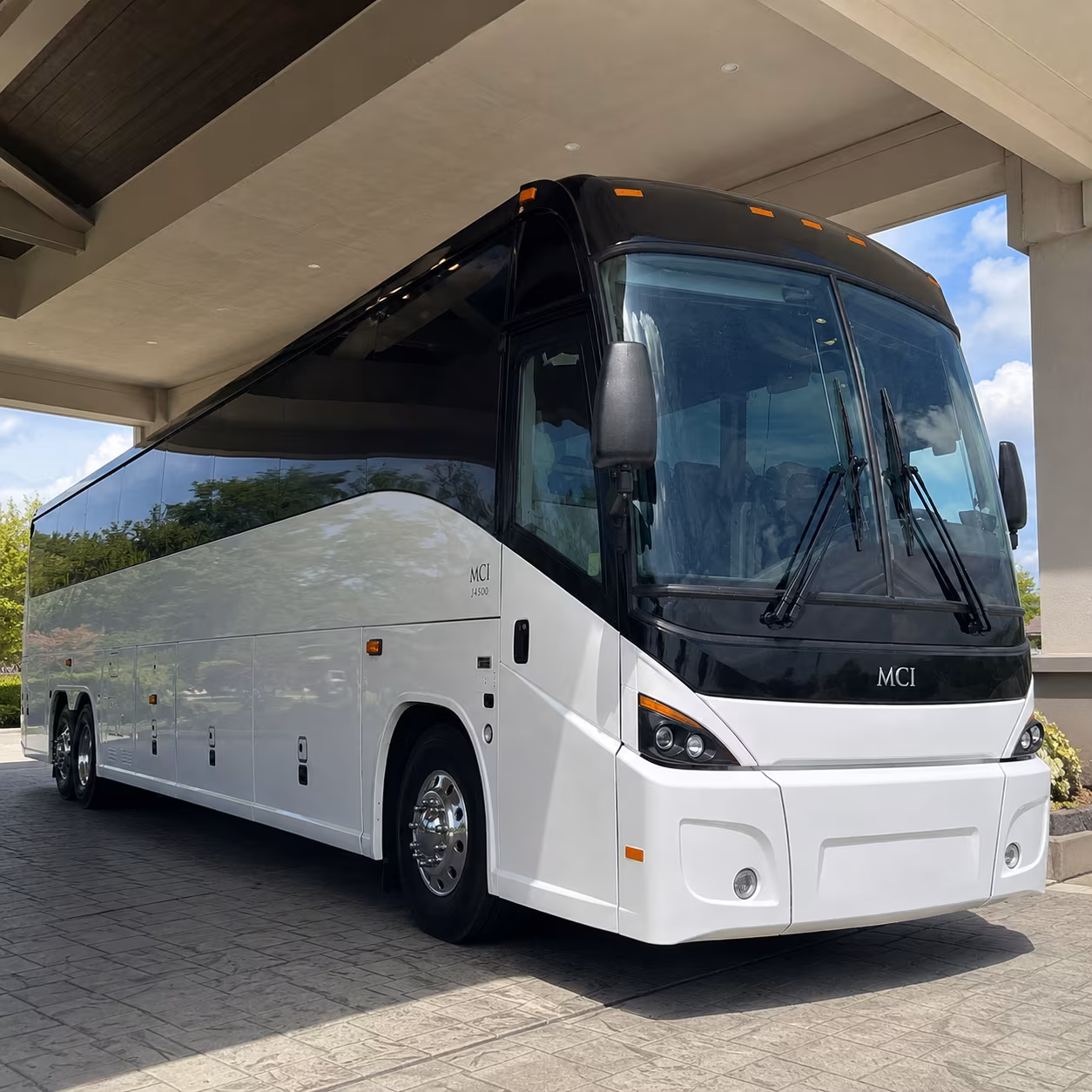 hospital and healthcare shuttle buses in hampton