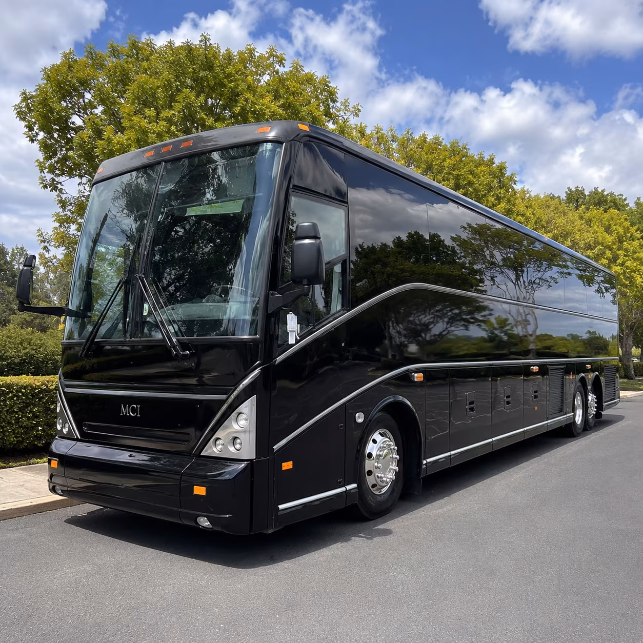 long distance corporate buses from hampton to richmond and washington d c