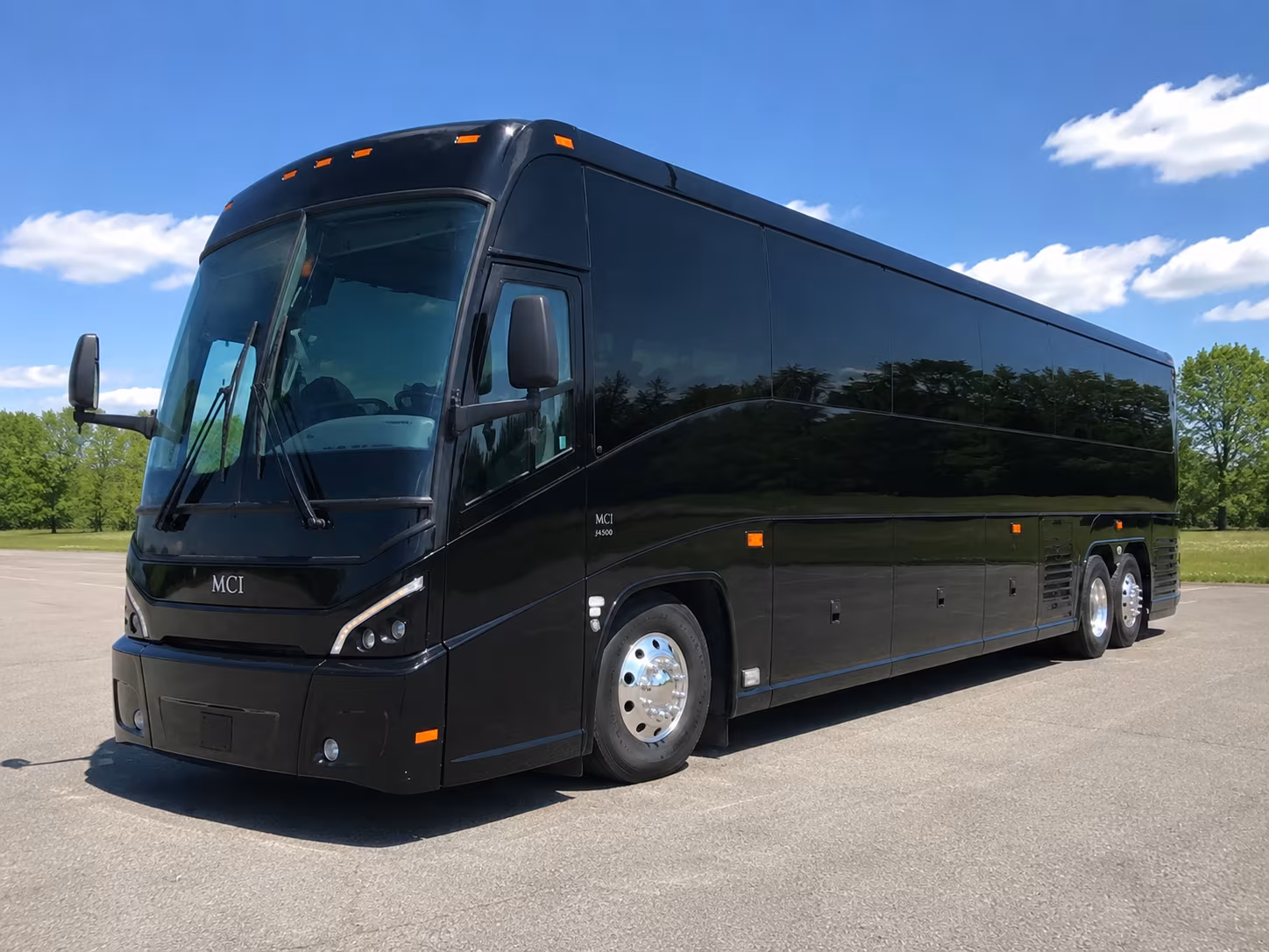 rent a prom bus for phoebus and kecoughtan high school groups